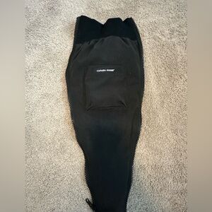 Canada Goose Maternity Expander